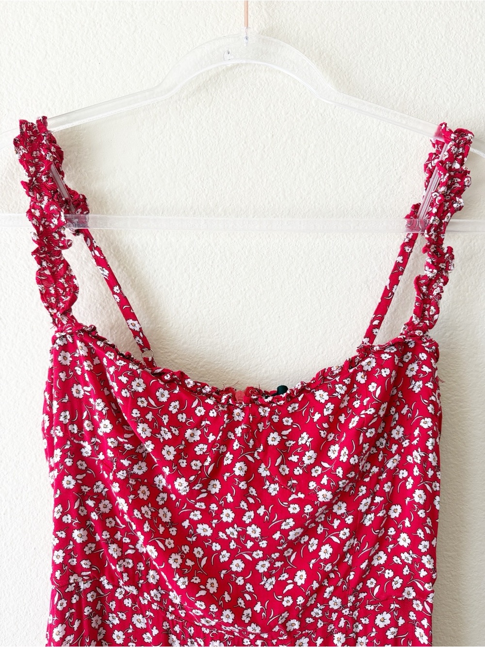 VICI Red Floral Maxi Dress Smocked Back Ruffle Strap Tiered Hem Rayon - Picture 3 of 13